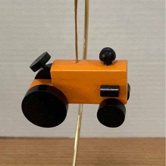 Vintage Corning Revere Wooden Tractor Train Christmas Ornaments 3" Set Of 4 - Picture 6 of 8